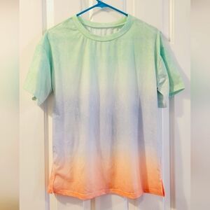 Nwot tri color medium top